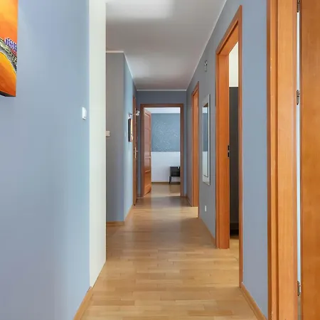 아파트 Sea Towers Z Widokiem Na Morze, 3 Sypialnie I 2 Balkony By Renters