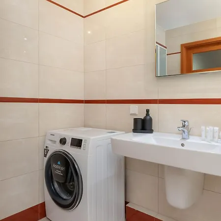 Appartamento Sea Towers Z Widokiem Na Morze, 3 Sypialnie I 2 Balkony By Renters *