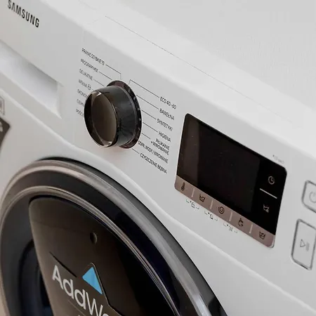 Appartamento Sea Towers Z Widokiem Na Morze, 3 Sypialnie I 2 Balkony By Renters *