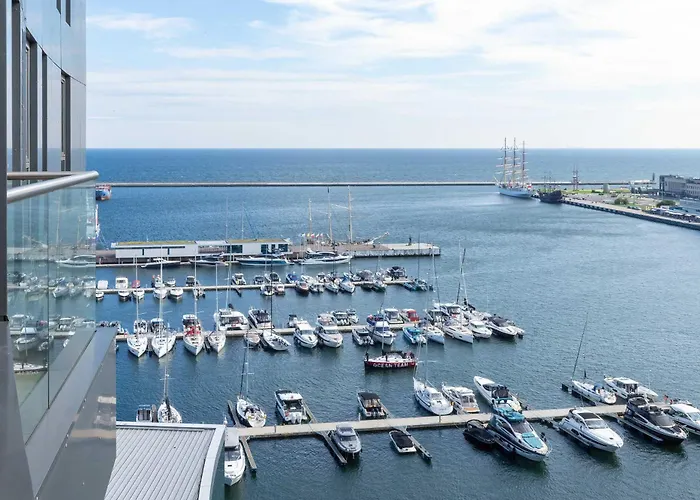 Sea Towers Z Widokiem Na Morze, 3 Sypialnie I 2 Balkony By Renters Gdynia