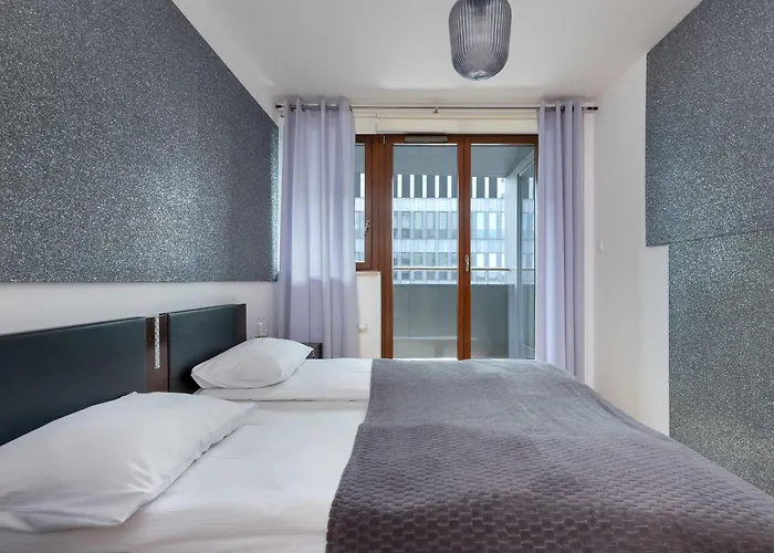 Sea Towers Z Widokiem Na Morze, 3 Sypialnie I 2 Balkony By Renters Appartement